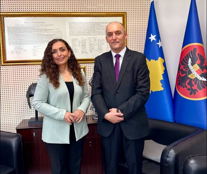 Osmani pas propozimit të Sejdiut për president: Na priftë e mbara, për republikën mbi të gjitha