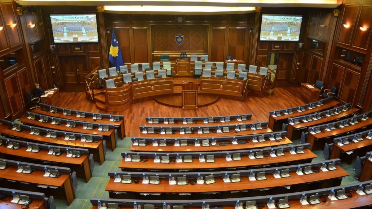 Për tre ditë radhazi, mërgimtarët mirëpriten në Kuvendin e Kosovës