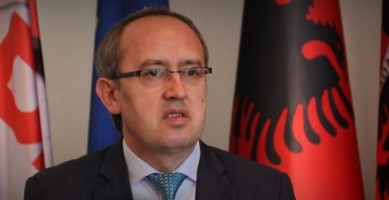 Hoti, për LVV-në: Sa të padijshëm e sa të mbrapshtë