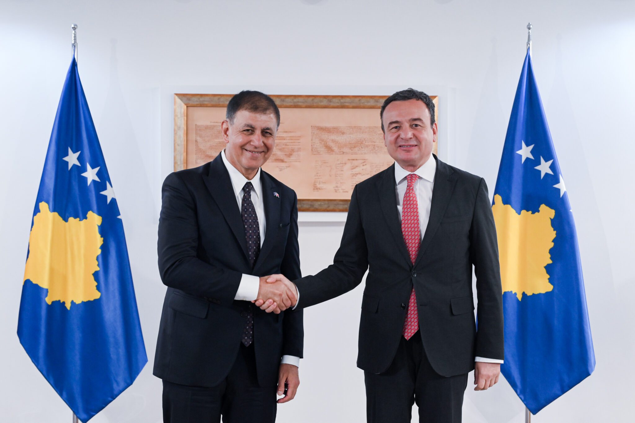 Kurti pret kryetarin e Izmirit, diskutojnë thellimin e bashkëpunimit Kosovë–Turqi