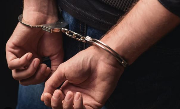 I kërkuari nga INTERPOL-i bie në pranga, arrestohet në Ferizaj –