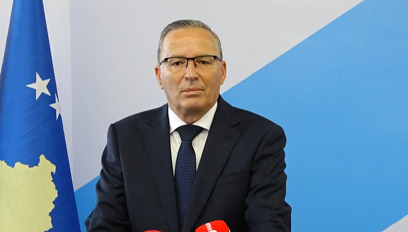 Hamza: Kuvendi nuk është pronë e Albin Kurtit, pushteti duhet ta thërrasë urgjentisht seancën