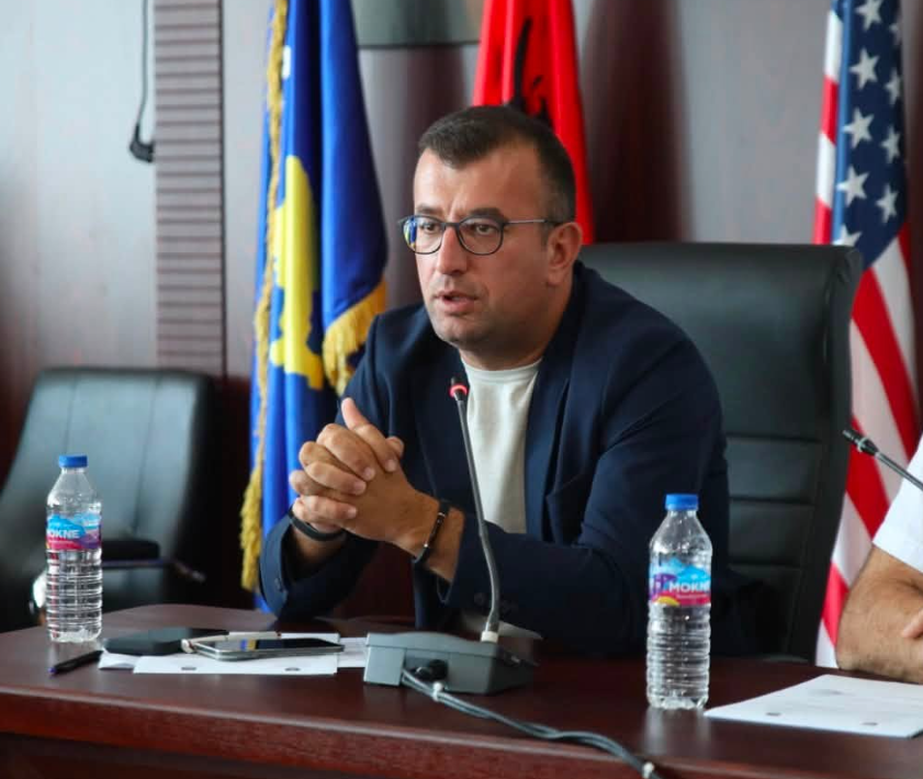 U mbajt mbledhja e jashtëzakonshme në Istog, “topi” tani është te ministria