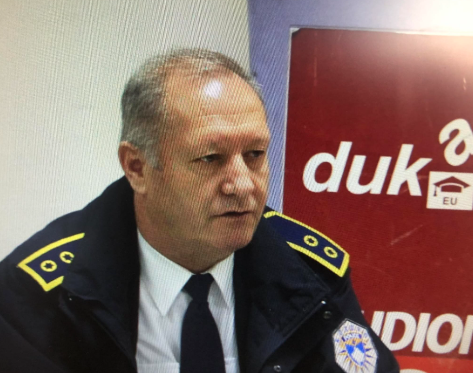 “Zëri” i Policisë në Pejë pensionohet, togeri Fadil Gashi mbyll karrierën pas 35 vitesh shërbim –