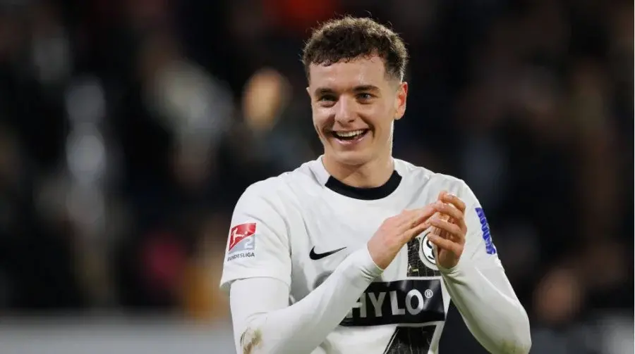 Dështoi transferimi te Leipzig, Barcelona rikthehet në garë për Fisnik Asllanin –