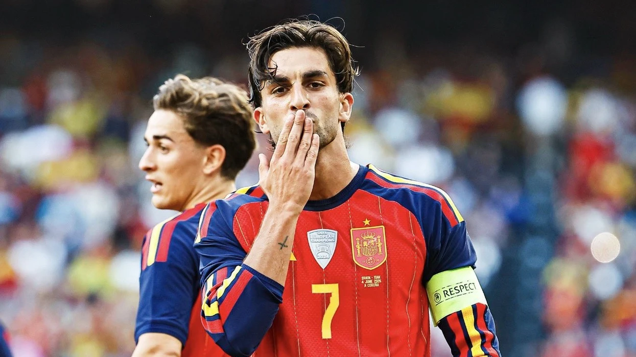 Ferran Torres i bashkohet PSG-së –