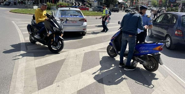Policia në Pejë shqipton 375 gjoba ndaj motoçiklistëve gjatë gushtit –
