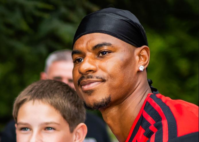 Rashford nuk largohet nga Manchester Unitedi, synon të shkëlqejë me “djajtë”