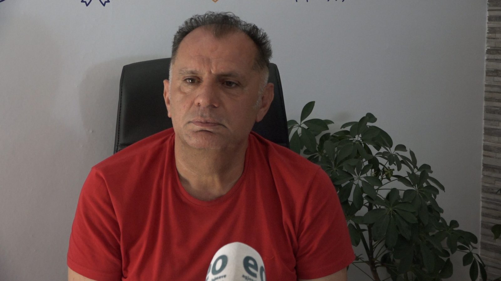Gërxhaliu: Ekonomia përballon krizat, por jo lehtë edhe jostabilitetin institucional