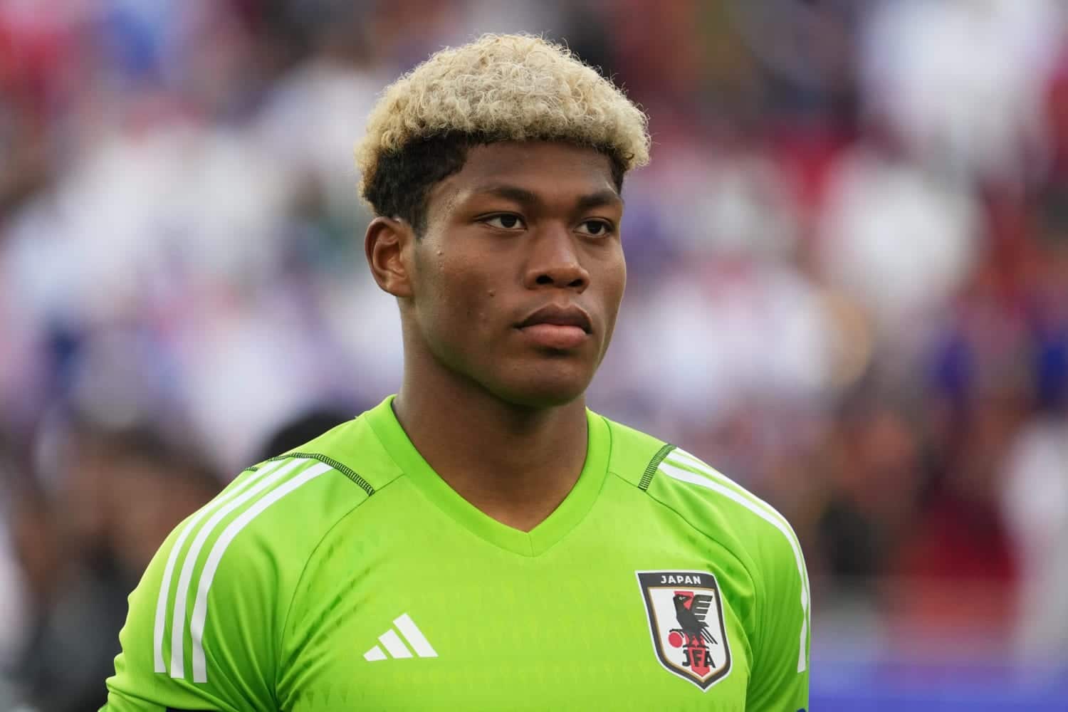Zion Suzuki transferohet te Aston Villa për rreth 35 milionë euro –