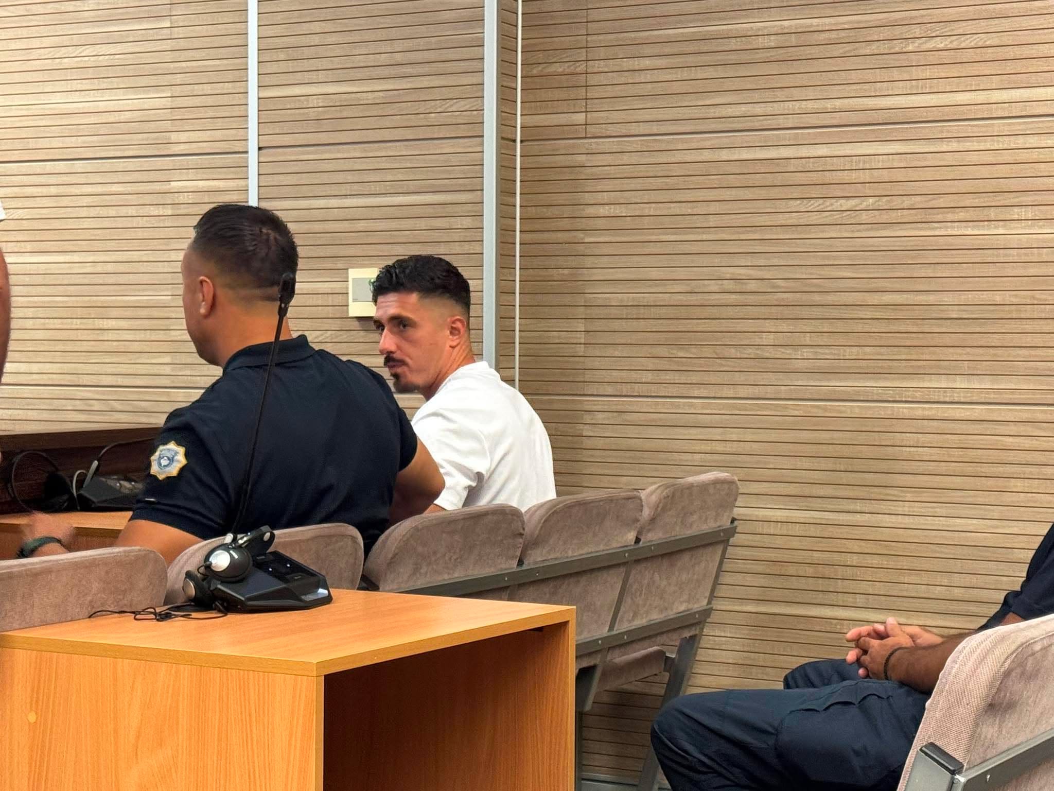Shtyhet seanca ndaj Endrit Nikës, kërkon ndërrimin e përkthyesit