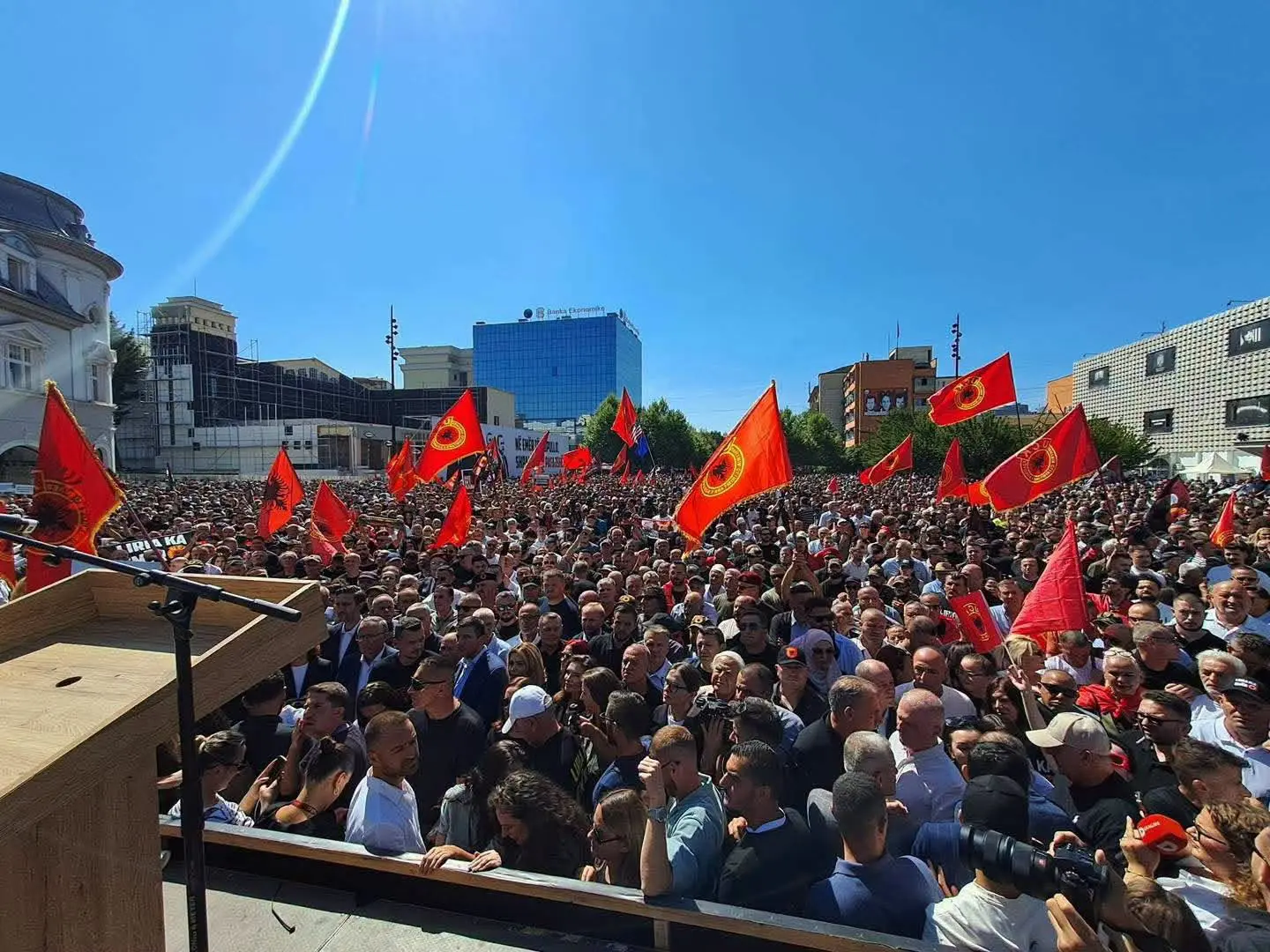 OVL e UÇK-së: Faleminderit shqiptarë! Populli s’do të ndalet së kërkuari drejtësi