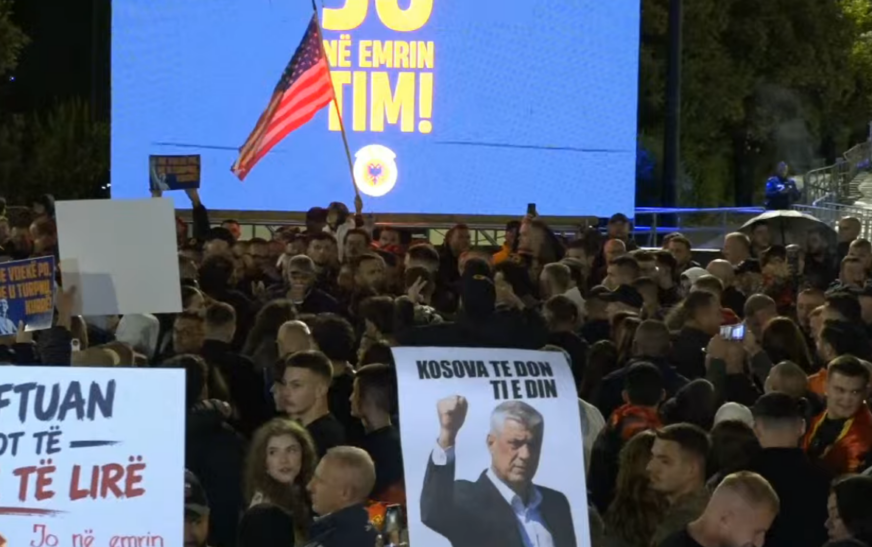 Këta janë folësit në natën e 12-të të protestës ‘’Jo në emrin tim’’