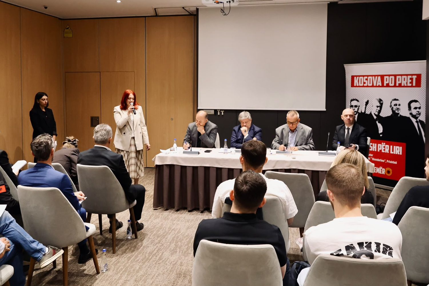 Hapet konferenca kombëtare “Lufta për UÇK-në”: Nis dialogu i brendshëm për vlerat e luftës çlirimtare