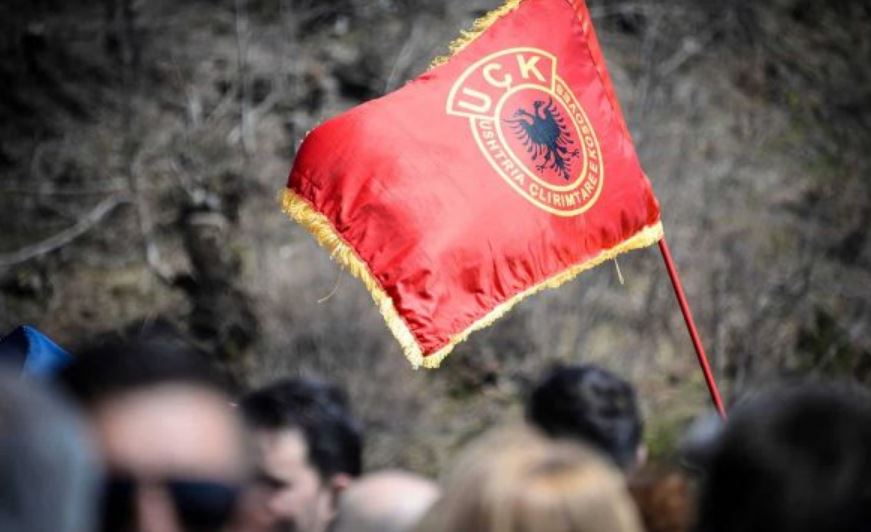 Mbi 2600 faqe dokumente kurrikulare, Ahmeti: Nuk gjeta askund emrin e UÇK-së