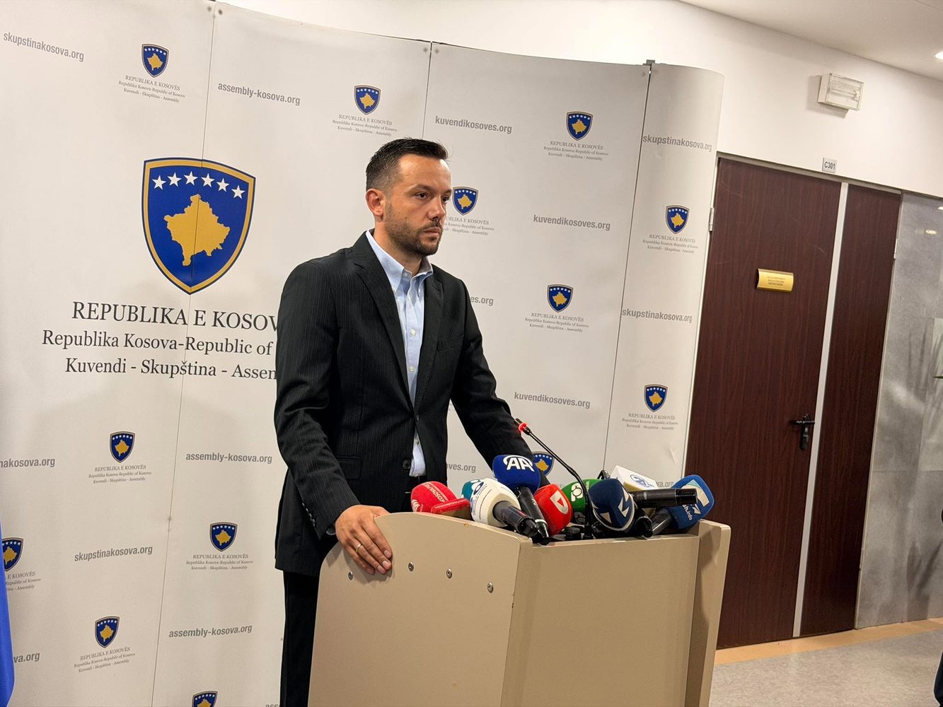 Tahiri: Nënkryetari i PDK-së do të zgjidhet të hënën