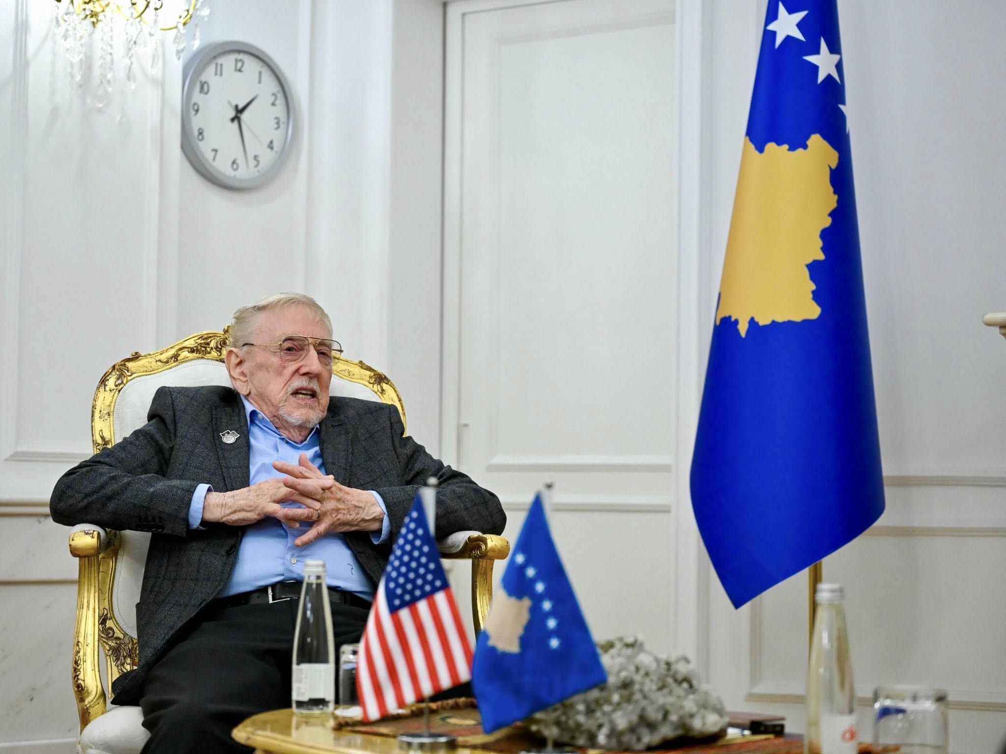 “Ditë e kobshme”, Walker: Kosova do të shihet me sy tjetër pas verdiktit të Speciales –