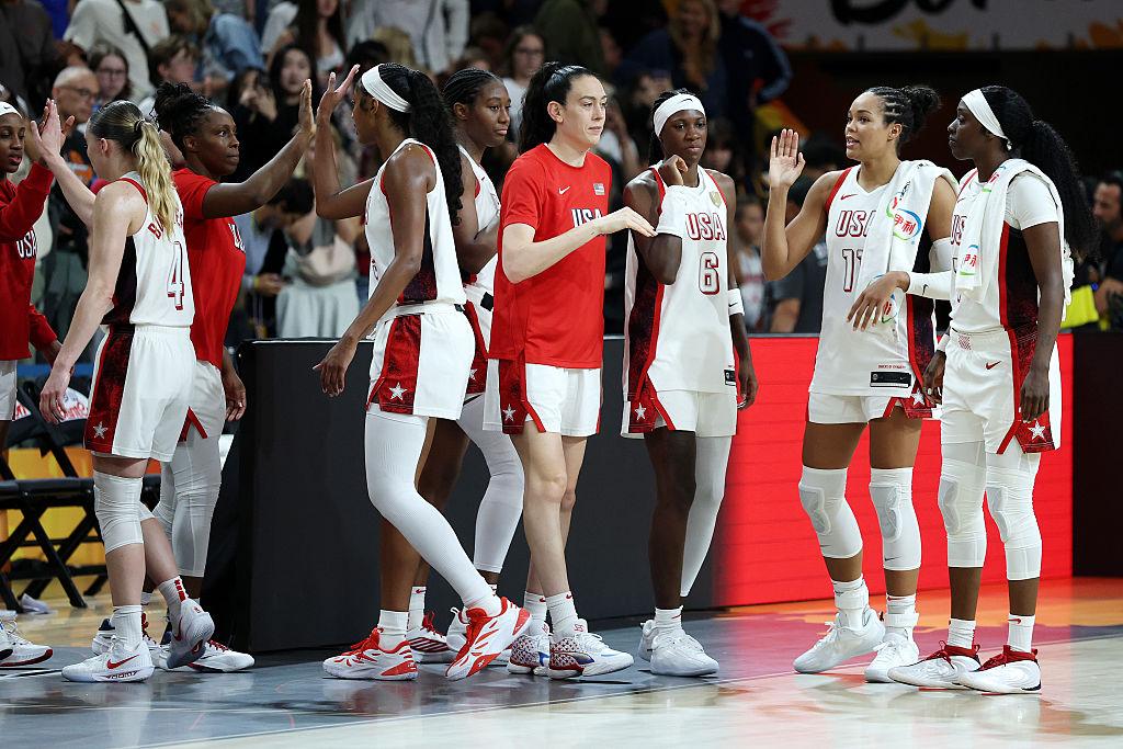 Koshi i basketbollit vazhdon të “dridhet” nga amerikanet, SHBA-ja kampione për herë të pestë radhazi –