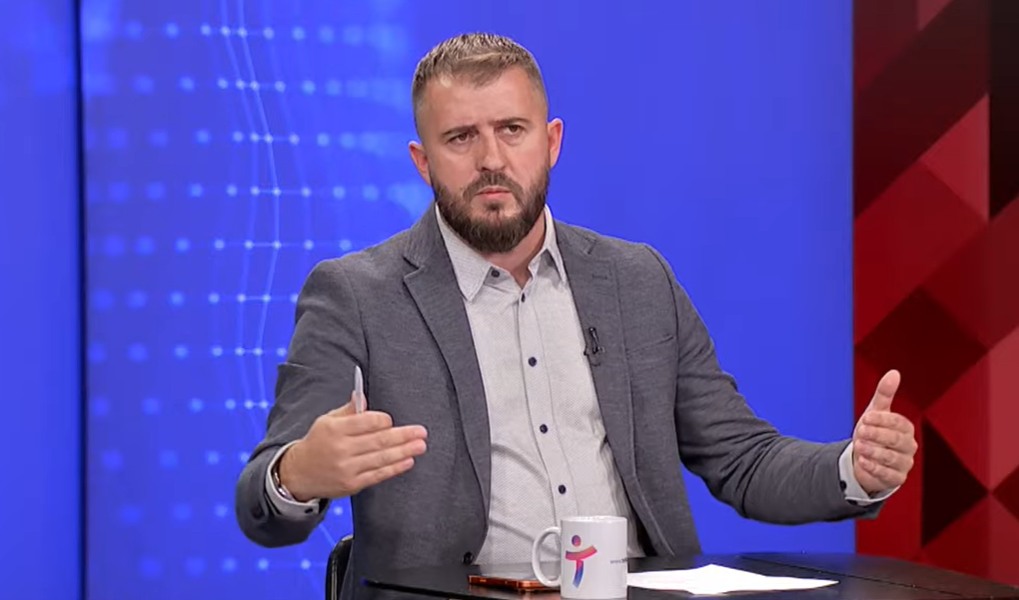Lushtaku: Nëse dënohet 4-shja në Hagë, Kuvendi të lejojë çdo qytetar për armatim –