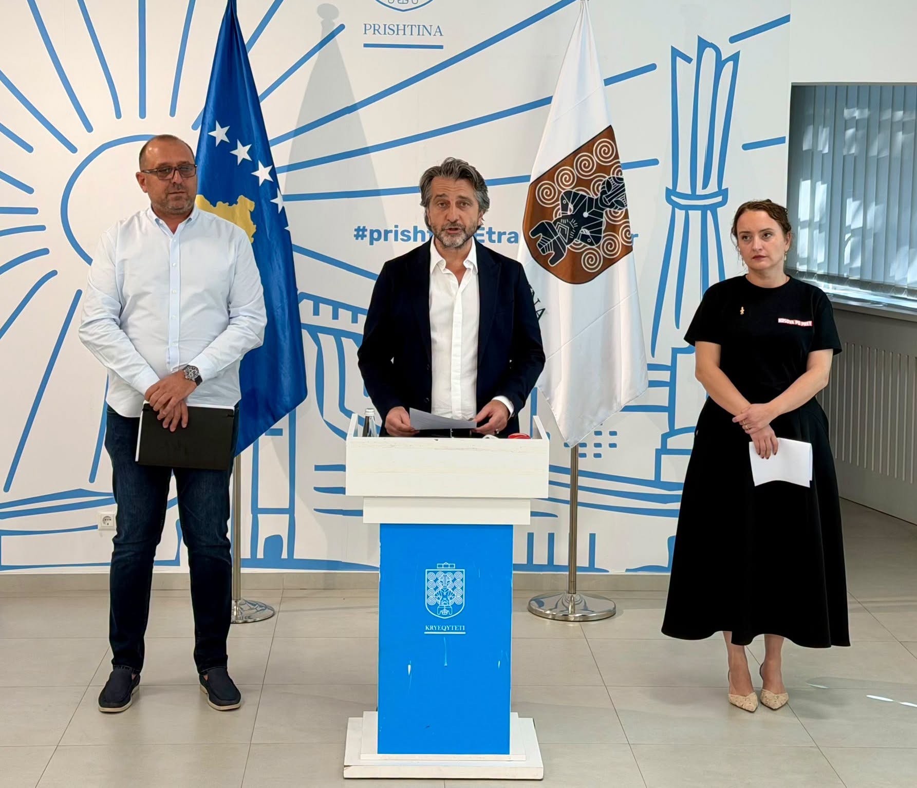 Rama thirrje VV-së: Votojeni nesër Kompaninë “Pastrimi”, Prishtina s’mund të jetojë në bërllog