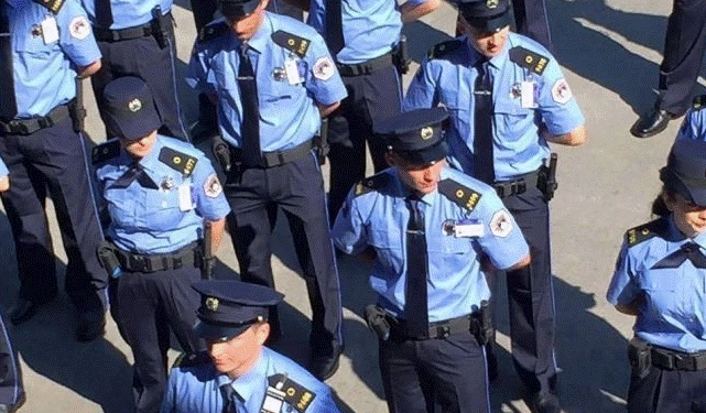 “Shembull profesionalizmi dhe përgjegjësie” – Sindikata uron Policinë e Kosovës për 27-vjetorin –