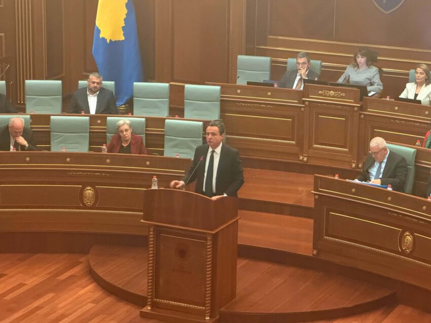 Kurti me dy propozime pas vrasjes së Arlinda Zekajt: Rishikim urgjent i rasteve me rrezik të lartë dhe raport brenda 72 orëve –