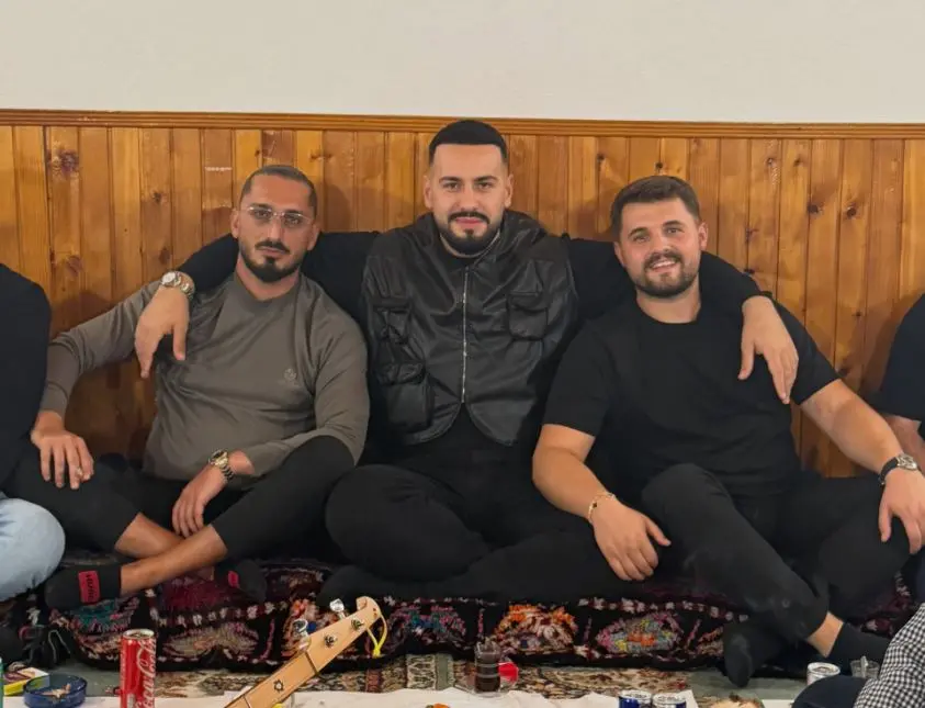 Capital T takon Hamëz Jasharin e ri dhe djalin e “Katanës”: Gjak shqiptari