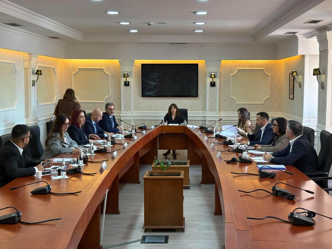 Mblidhet Kryesia e Kuvendit me këto pika të rendit të ditës