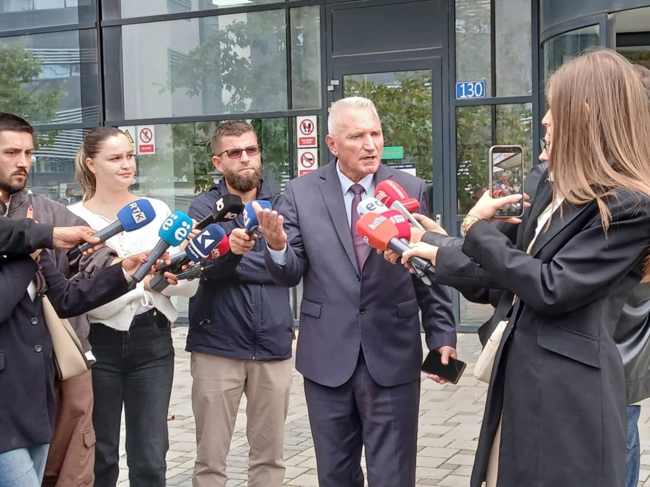 Familjarët të pakënaqur me dënimin prej 10 vjetësh ndaj Gjokoviqit: Ku është drejtësia?
