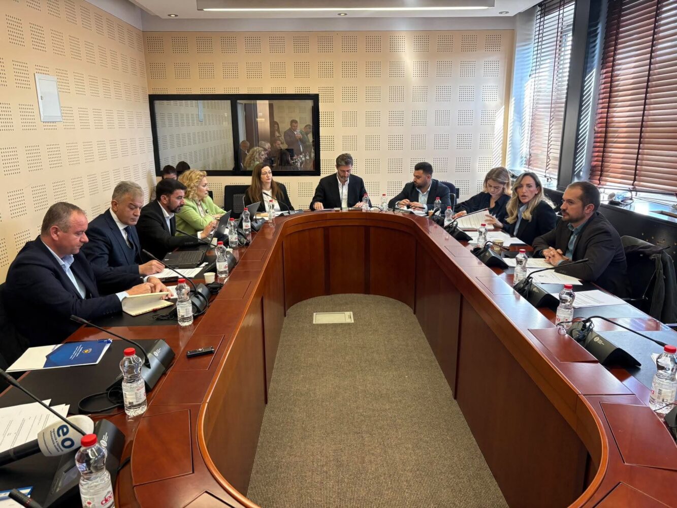 Komisioni për Shëndetësi miraton Projektligjin për ndryshimin dhe plotësimin e ligjit për ndarjet buxhetore për vitin 2026