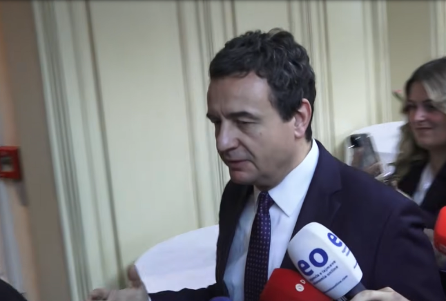 Kurti nuk tregon nëse do të ketë takim me Hamzën: Do të flasim në Kuvend e Qeveri për këto çështje
