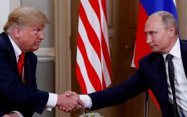 288,000 tonë naftë ruse, 7 cisterna lundrojnë drejt SHBA-së pas marrëveshjes së Trumpit me Putinin