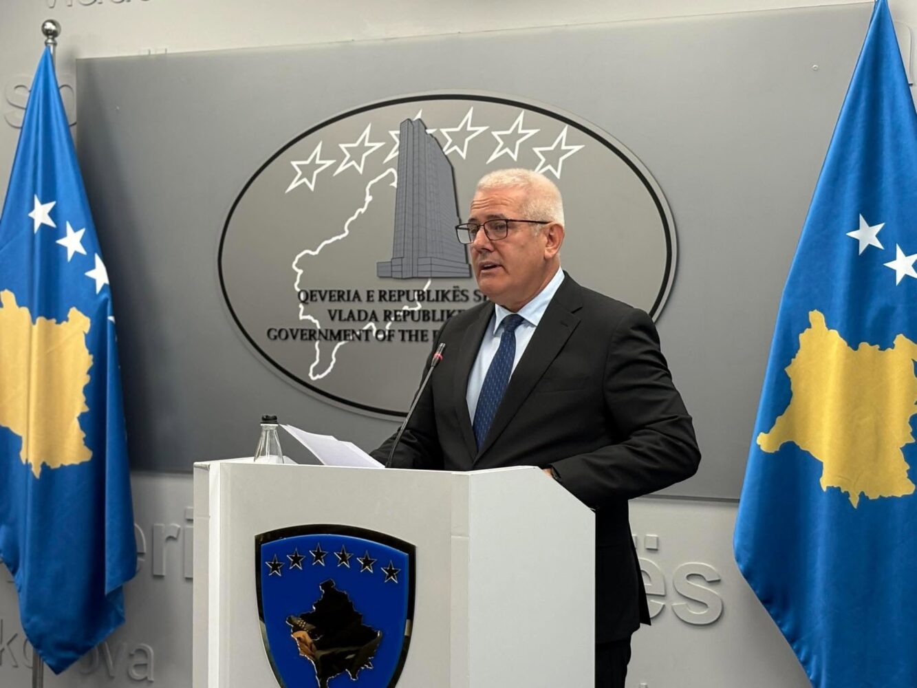 Vrasja e Arlindës, Sveçla: Unë personalisht jam bashkë me protestuesit