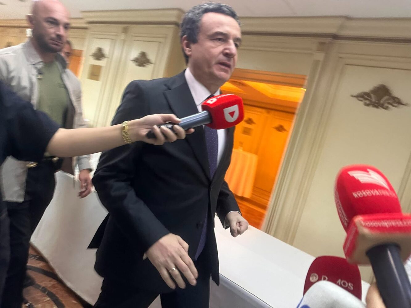 Kurti thotë se do ta takojë presidenten sot