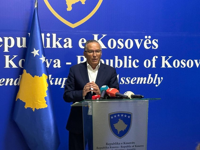 Hamza refuzon ofertën e Kurtit: Jo president pa marrëveshje –