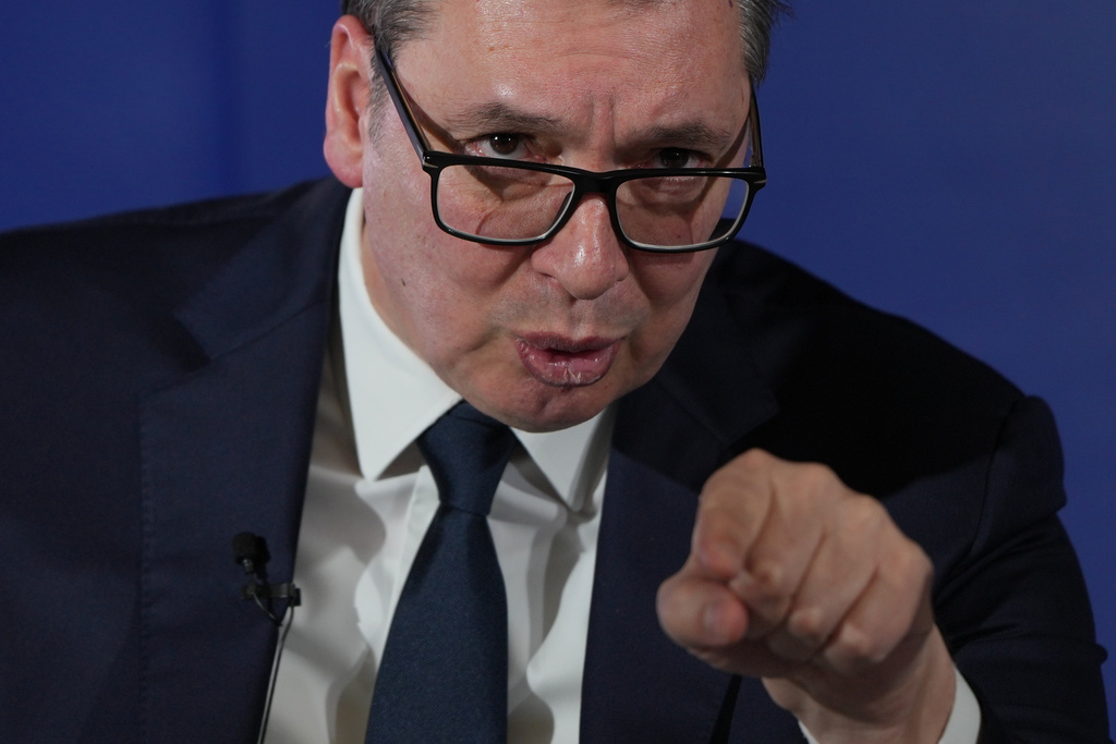 Brnabiç pretendon se po përgatitet arrestimi i Vuçiqit –